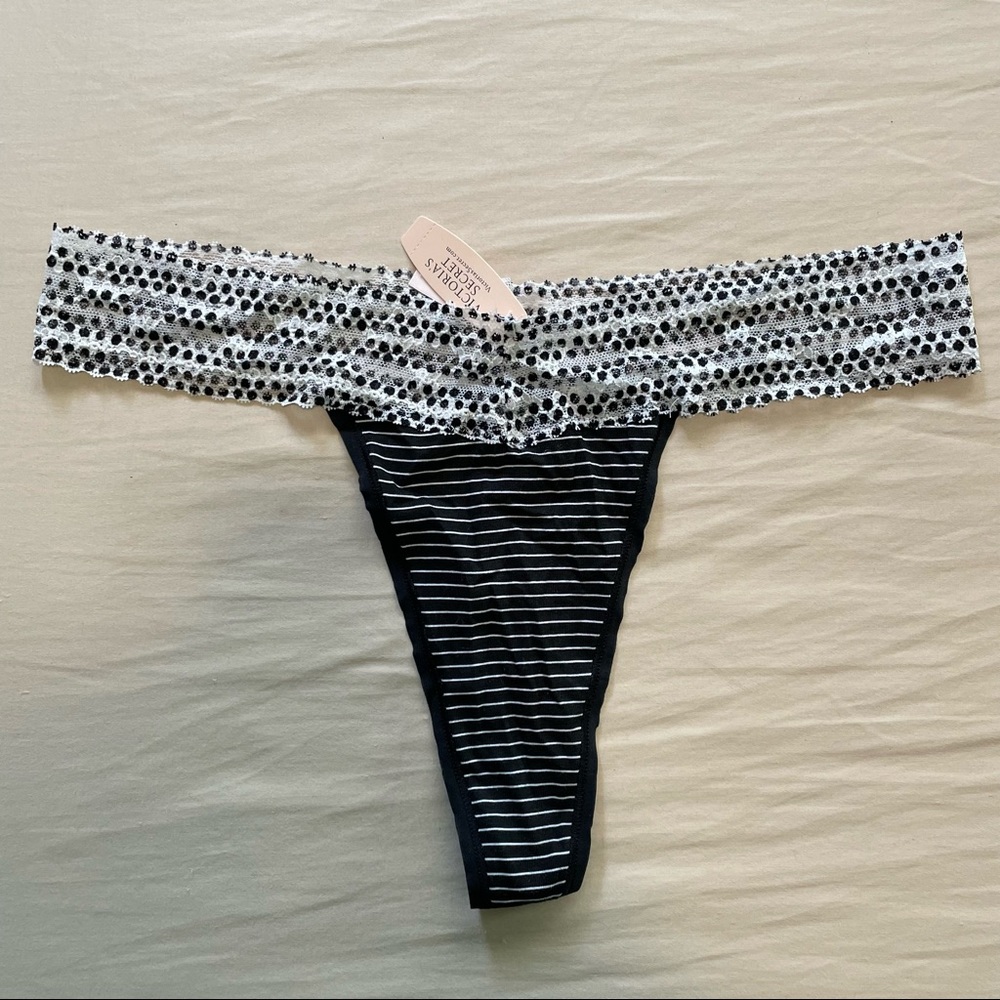 Victorias Secret- Black and white- lace thong- size L